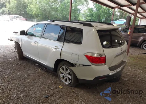 2013 Toyota Highlander Se V6 z USA, uszkodzony, nr VIN 5TDZK3EH7DS122679